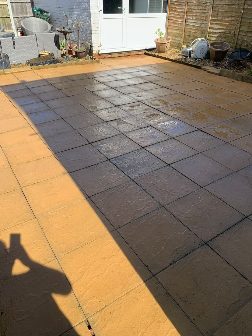 Tamworth Brighter Drives — driveway cleaning hero preview